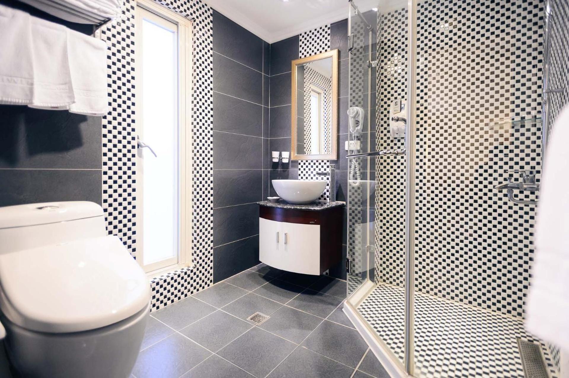 Kiwi Hotel Mrt Wenxin Branch Taichung Exterior foto